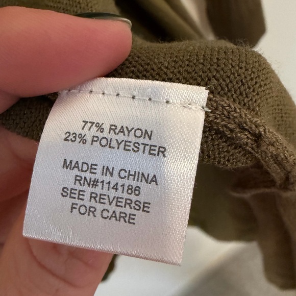 *EUC* Olive Green Women's Open Front Duster Style Cardigan Sweater - Picture 5 of 7